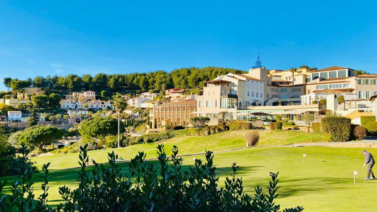 Hameau Des Amandiers-Vue Mer & Golf Saint-Cyr-sur-Mer Bagian luar foto